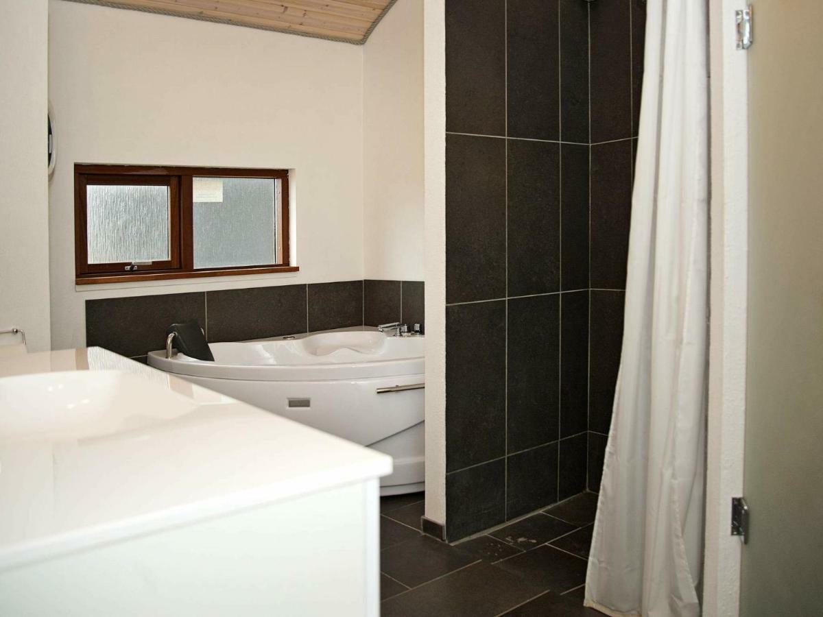8 Person Holiday Home In Ulfborg Thorsminde Ngoại thất bức ảnh